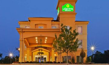 La Quinta Inn & Suites Marshall
