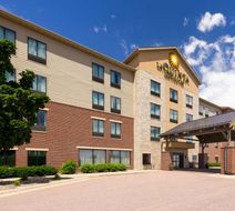 La Quinta Inn & Suites Sioux Falls Exterior