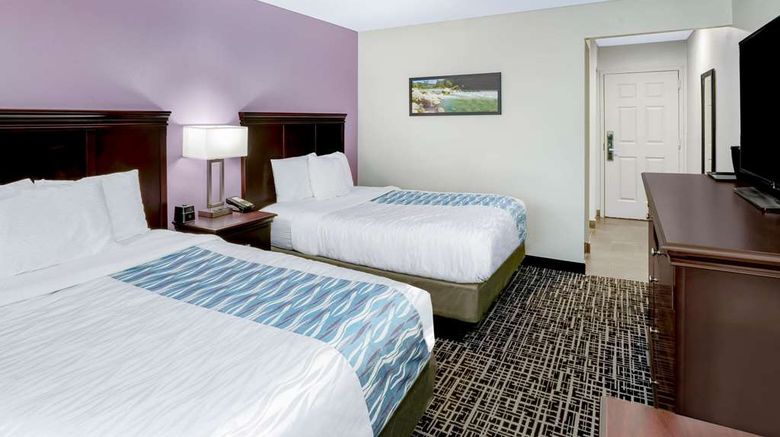 <b>La Quinta Inn & Suites Cookeville Room</b>. Images powered by <a href="https://iceportal.shijigroup.com/" title="IcePortal" target="_blank">IcePortal</a>.