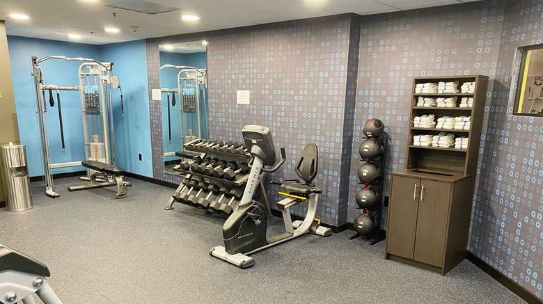 <b>La Quinta Inn & Suites Clarksville Health</b>. Images powered by <a href="https://iceportal.shijigroup.com/" title="IcePortal" target="_blank">IcePortal</a>.