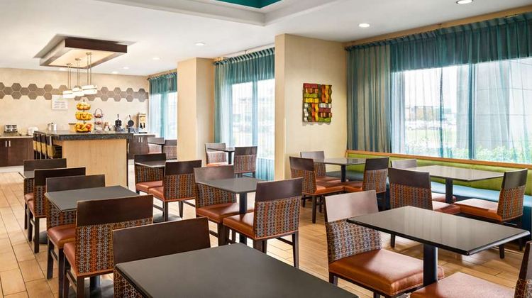 La Quinta Inn & Suites Richmond Restaurant