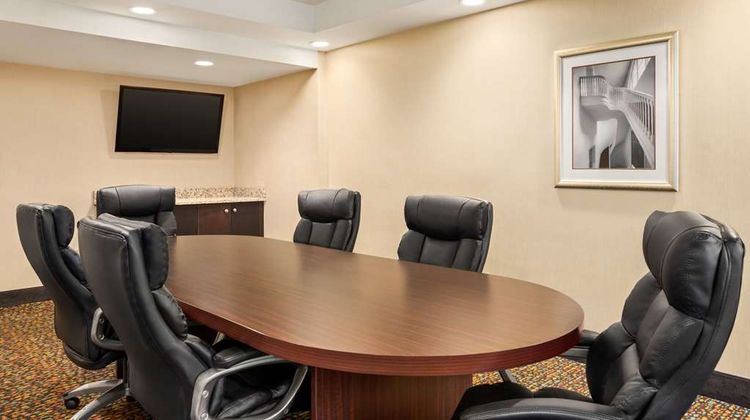 La Quinta Inn & Suites Richmond Room