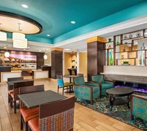 La Quinta Inn & Suites Richmond Lobby