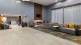 La Quinta Inn & Suites Papermill Lobby
