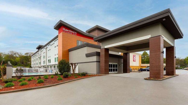 La Quinta Inn  and  Suites Papermill Exterior. Images powered by <a href="https://iceportal.shijigroup.com" target="_blank" rel="noopener">Ice Portal</a>.