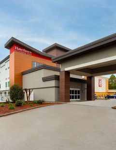 La Quinta Inn & Suites Papermill