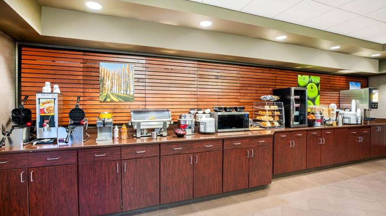 <b>La Quinta Inn & Suites by Wyndham Other</b>. Images powered by <a href="https://iceportal.shijigroup.com/" title="IcePortal" target="_blank">IcePortal</a>.