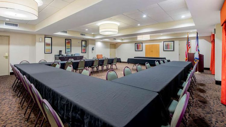 La Quinta Inn & Suites Elkview Meeting