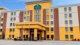 <b>La Quinta Inn & Suites Elkview Exterior</b>. Images powered by <a href="https://iceportal.shijigroup.com/" title="IcePortal" target="_blank">IcePortal</a>.