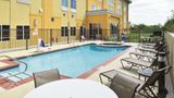 La Quinta Inn & Suites Karnes City Pool