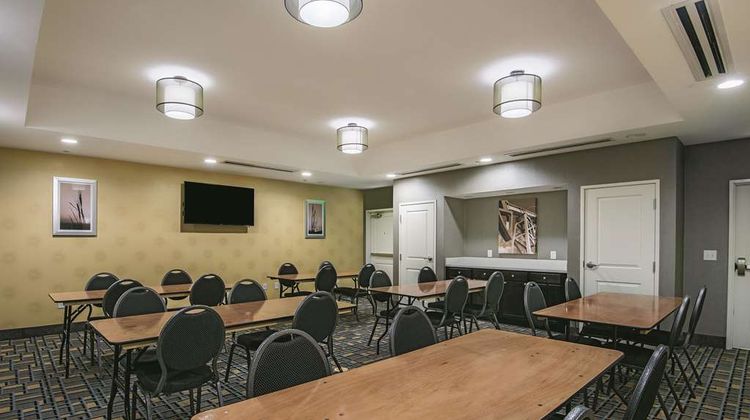 La Quinta Inn & Suites Karnes City Meeting