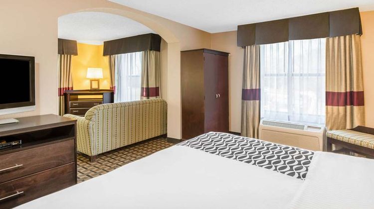 La Quinta Inn & Suites, Denison Suite