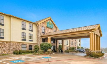 La Quinta Inn & Suites, Denison