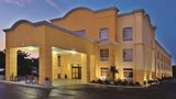 <b>La Quinta Inn & Suites Florence Exterior</b>. Images powered by <a href="https://iceportal.shijigroup.com/" title="IcePortal" target="_blank">IcePortal</a>.