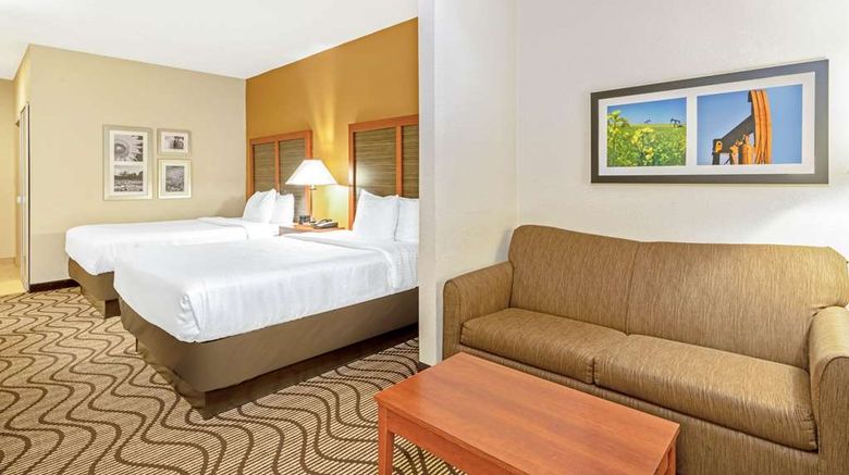 <b>La Quinta Inn & Stes OKC/Midwest City Room</b>. Images powered by <a href="https://iceportal.shijigroup.com/" title="IcePortal" target="_blank">IcePortal</a>.