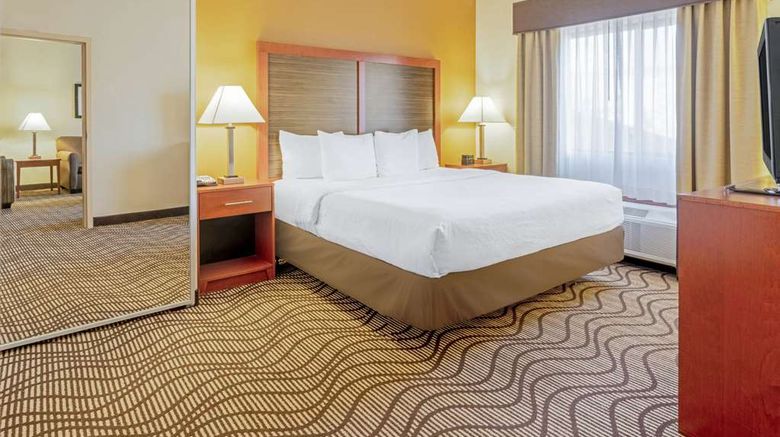 <b>La Quinta Inn & Stes OKC/Midwest City Suite</b>. Images powered by <a href="https://iceportal.shijigroup.com/" title="IcePortal" target="_blank">IcePortal</a>.