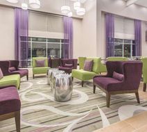 La Quinta Inn & Suites Tumwater - Olympia Lobby