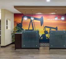 La Quinta Inn & Suites Artesia Lobby