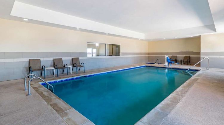 La Quinta Inn & Suites Artesia Pool