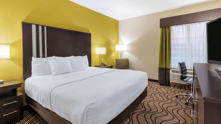 La Quinta Inn & Suites Artesia Room