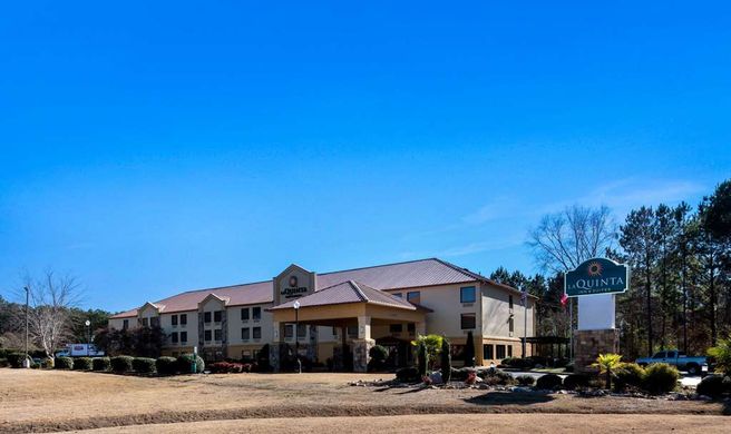 La Quinta Inn & Suites, LaGrange Exterior