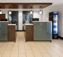 La Quinta Inn & Suites, LaGrange Lobby