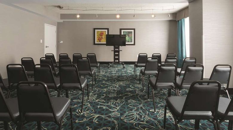 <b>La Quinta Inn & Stes at Liberty Univ Meeting</b>. Images powered by <a href="https://iceportal.shijigroup.com/" title="IcePortal" target="_blank">IcePortal</a>.