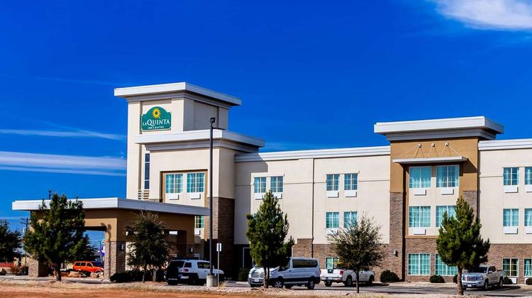 La Quinta Inn & Suites Andrews Exterior