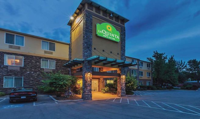 La Quinta Inn & Suites Boise Airport Exterior
