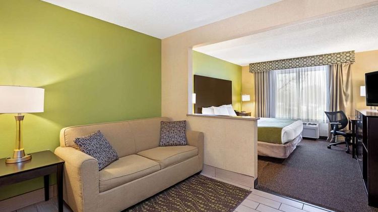 La Quinta Inn & Suites Boise Airport Suite