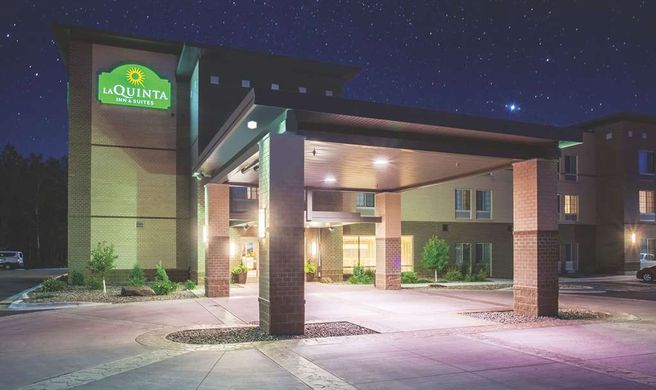 La Quinta Inns & Suites Duluth Exterior