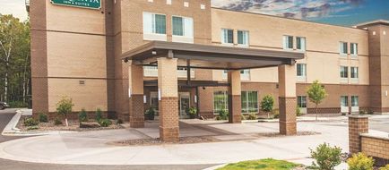 La Quinta Inns & Suites Duluth Exterior