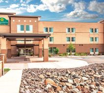 La Quinta Inns & Suites Duluth Exterior