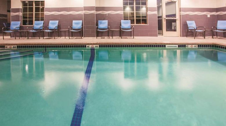 <b>La Quinta Inns & Suites Duluth Pool</b>. Images powered by <a href="https://iceportal.shijigroup.com/" title="IcePortal" target="_blank">IcePortal</a>.