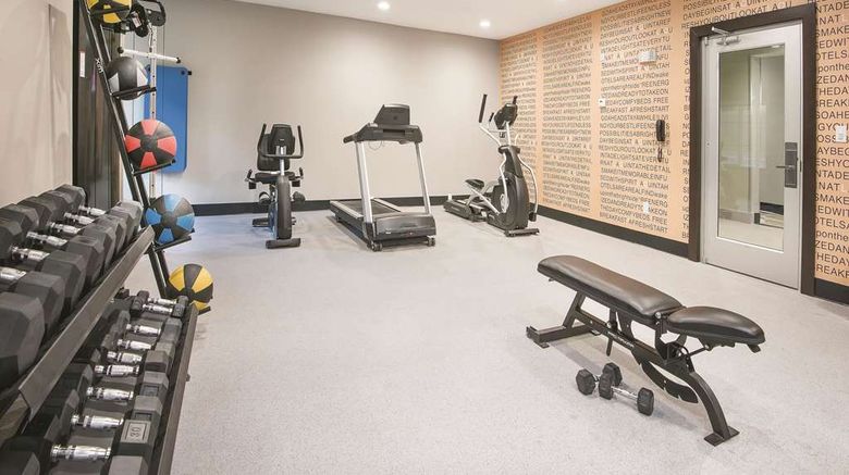 <b>La Quinta Inn & Suites Fort Worth West Health</b>. Images powered by <a href="https://iceportal.shijigroup.com/" title="IcePortal" target="_blank">IcePortal</a>.