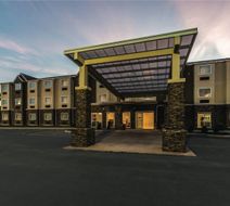 La Quinta Inn & Suites Collinsville Exterior