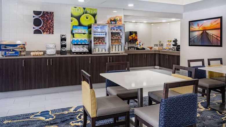 <b>La Quinta Inn Minnetonka Other</b>. Images powered by <a href="https://iceportal.shijigroup.com/" title="IcePortal" target="_blank">IcePortal</a>.