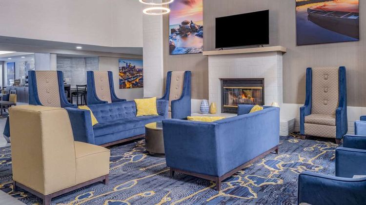 La Quinta Inn Minnetonka Lobby