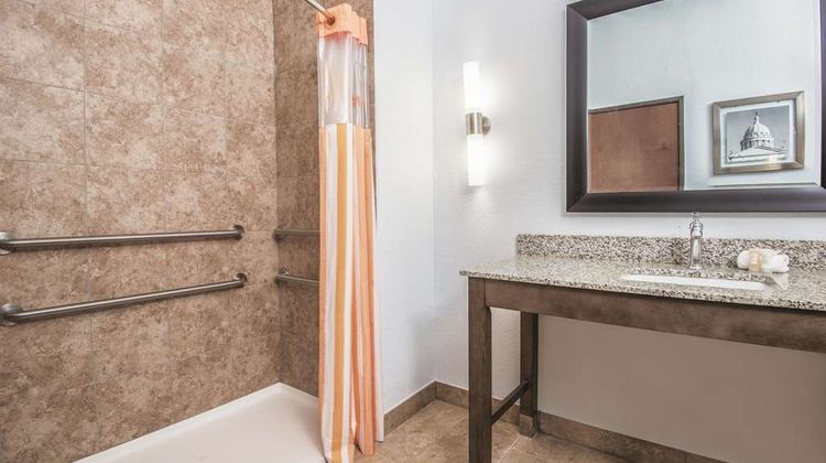 La Quinta Inn & Suites Guthrie Room