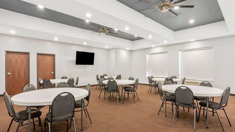 La Quinta Inn & Suites Guthrie Meeting
