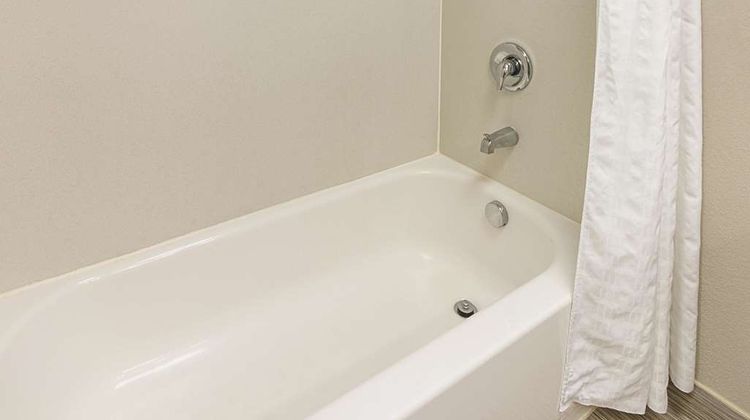 La Quinta Inn & Suites Glendive Room