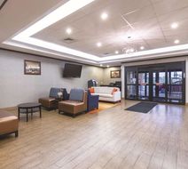 La Quinta Inn & Suites Glendive Lobby