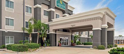 La Quinta Inn & Suites N Padre Isl Exterior