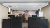 La Quinta Inn & Suites Fayetteville Lobby