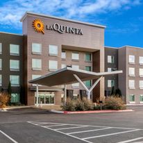 La Quinta Inn & Sts North Sienna Tower