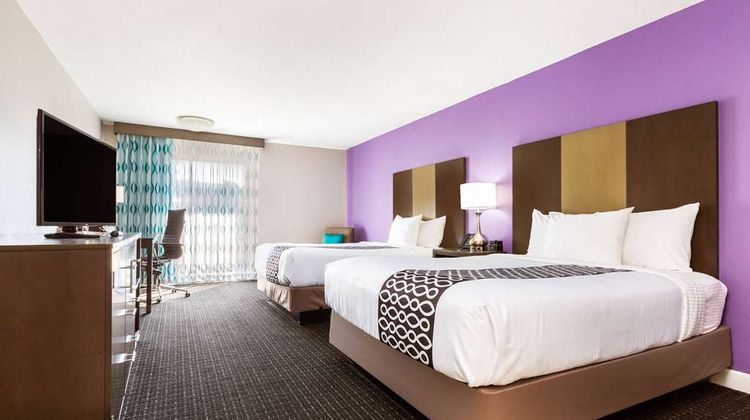 La Quinta Inn & Suites Pomona Room