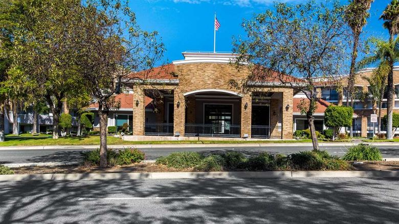 La Quinta Inn  and  Suites Pomona Exterior. Images powered by <a href="https://iceportal.shijigroup.com" target="_blank" rel="noopener">Ice Portal</a>.