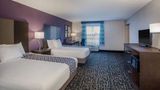 <b>La Quinta Inn & Suites Pontoon Beach Suite</b>. Images powered by <a href="https://iceportal.shijigroup.com/" title="IcePortal" target="_blank">IcePortal</a>.