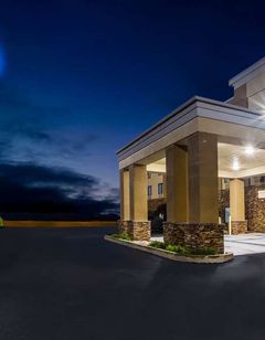 La Quinta Inn & Suites Pontoon Beach