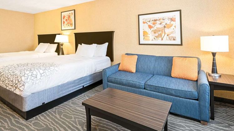 La Quinta Inn & Suites Logan Room